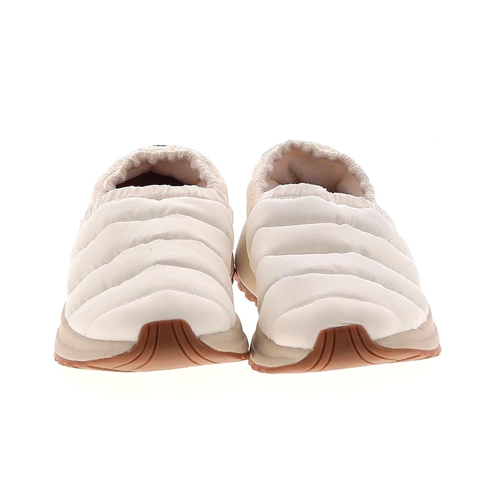 Columbia booties. Size 6. - Picture 2 of 2